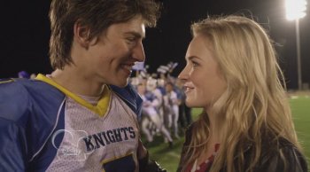 Школа Авалон / Avalon High (2010)