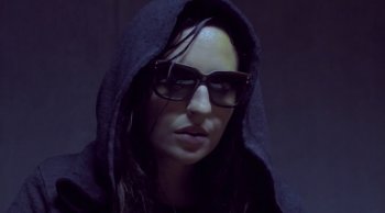 Чужая кровь (2015)