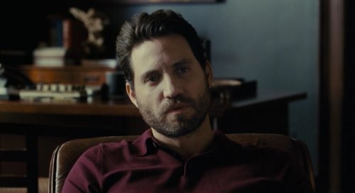 Девушка в поезде (2016) BDRip