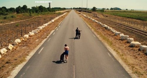 Ава (2017)