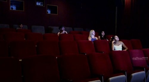 Чирлидершии с бензопилами (2018)